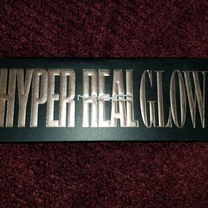 HYPER REAL GLOW PALETTE / FLASH + AWE